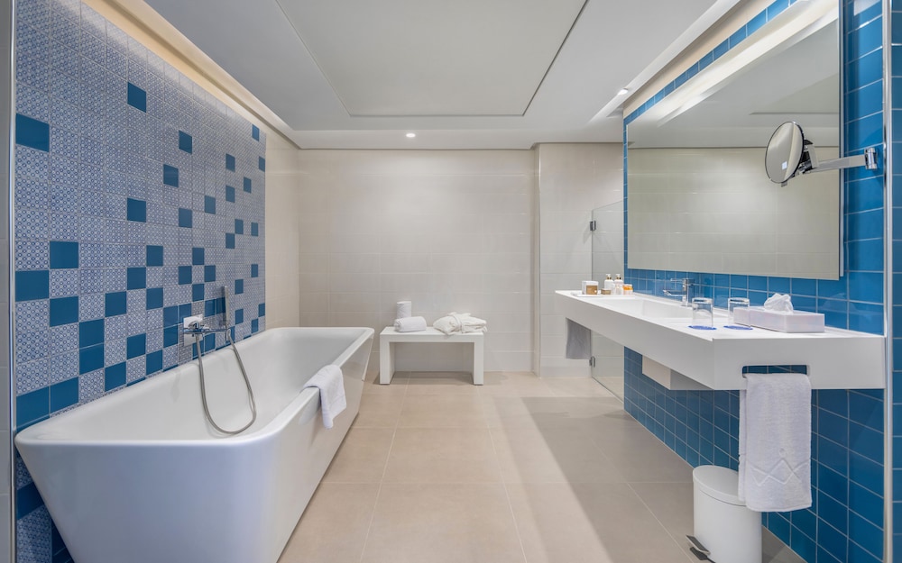 Royal Azur Thalassa 54/55