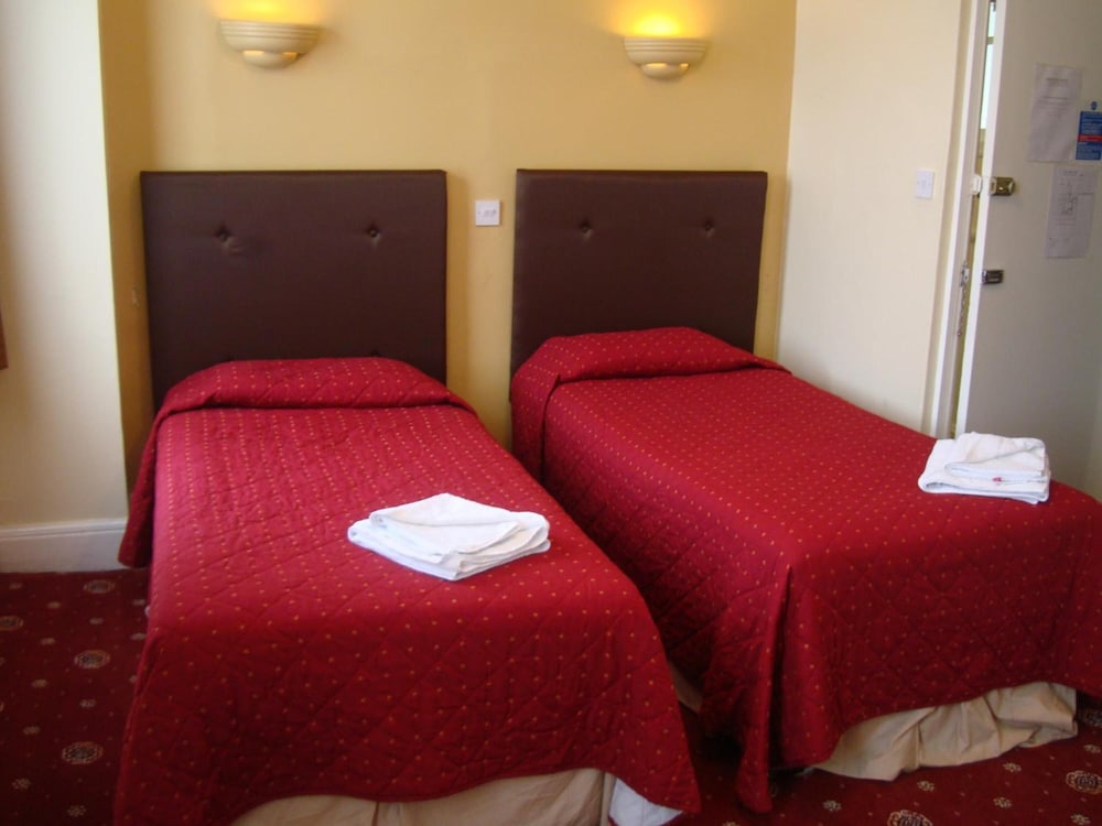 ROSE COURT HOTEL 15/49