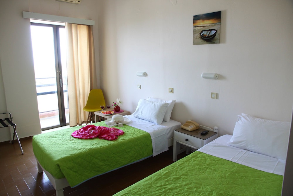 STANDARD, TWIN BEDS
