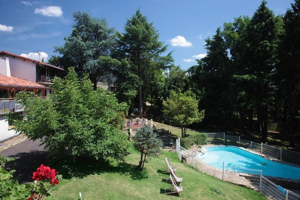 HOTEL LA CHAUMIERE 7/56