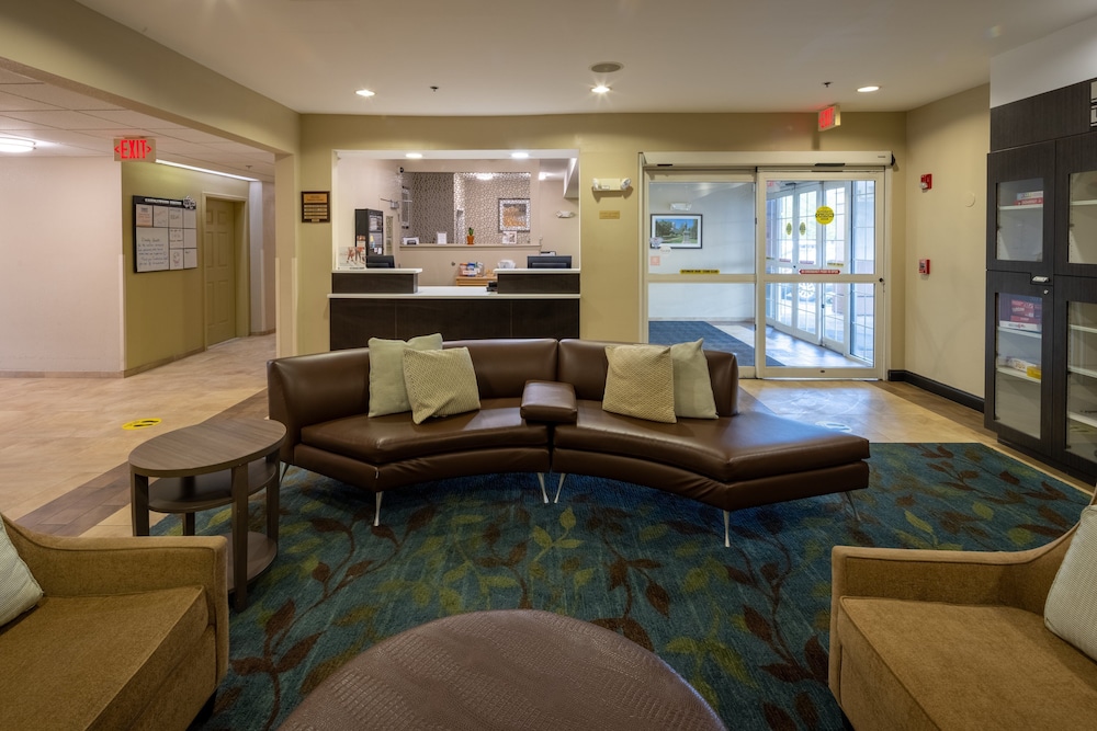 Candlewood Suites Windsor Locks Bradley Arpt 29/56