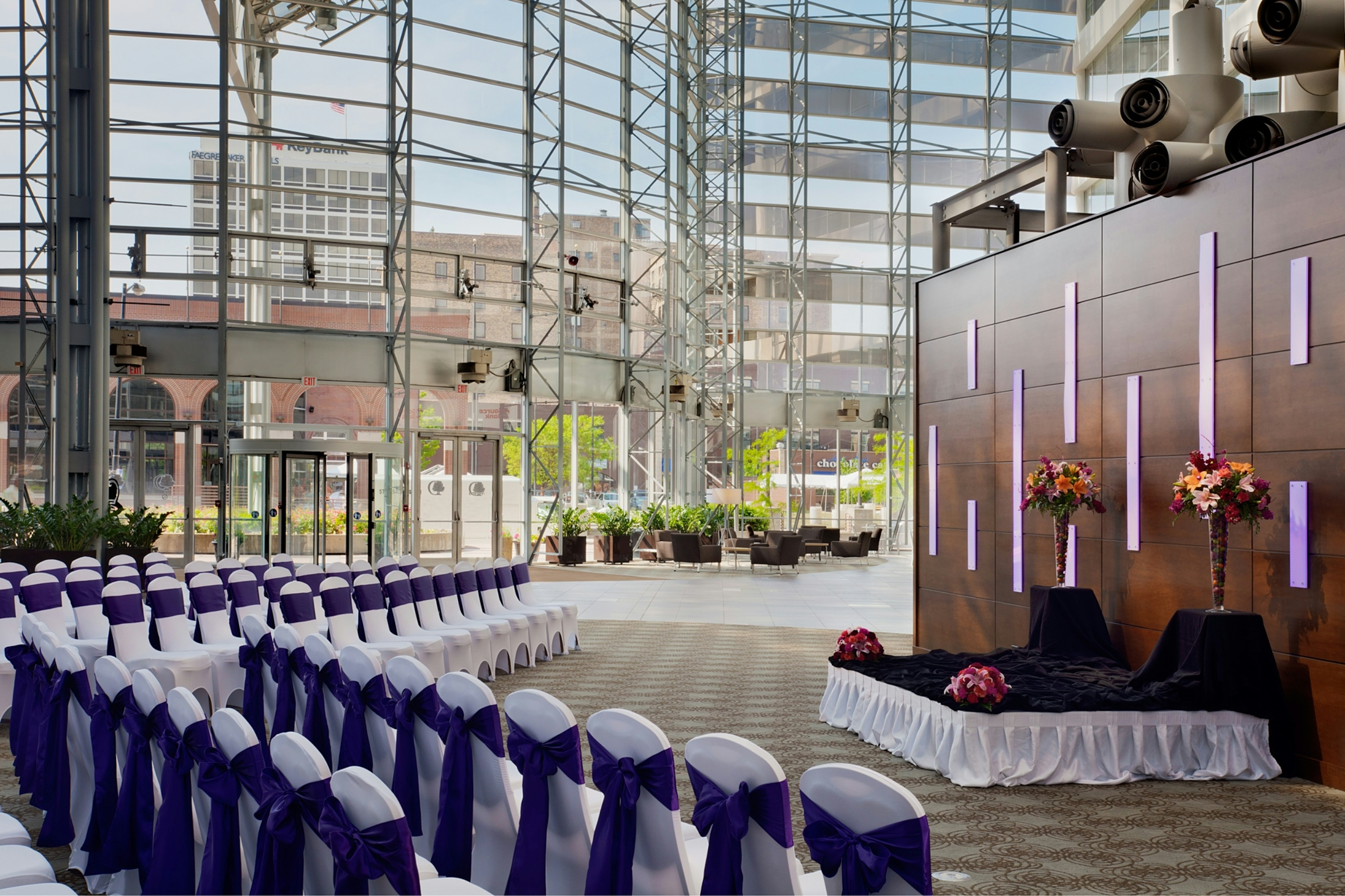 Doubletree By Hilton South Bend 23/43