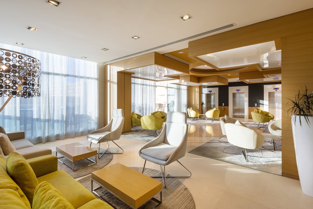 Holiday Inn Muscat al Seeb by IHG 46/73