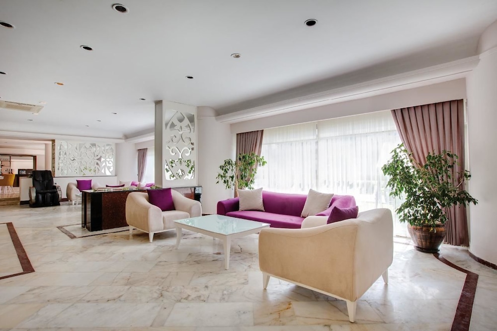 Altin Orfoz Hotel 29/50