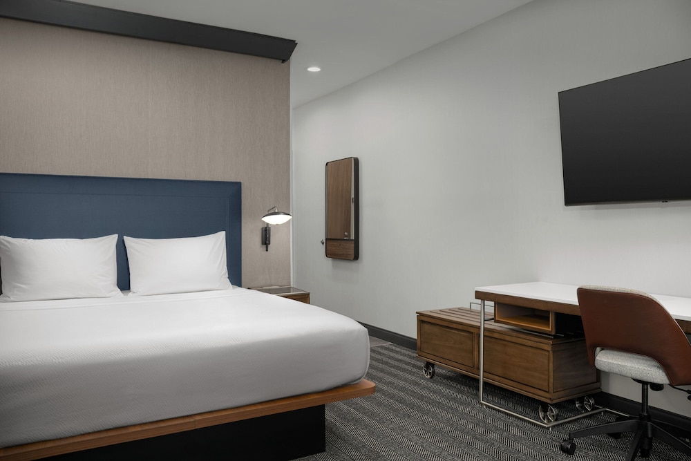 Courtyard by Marriott Northport 5/30