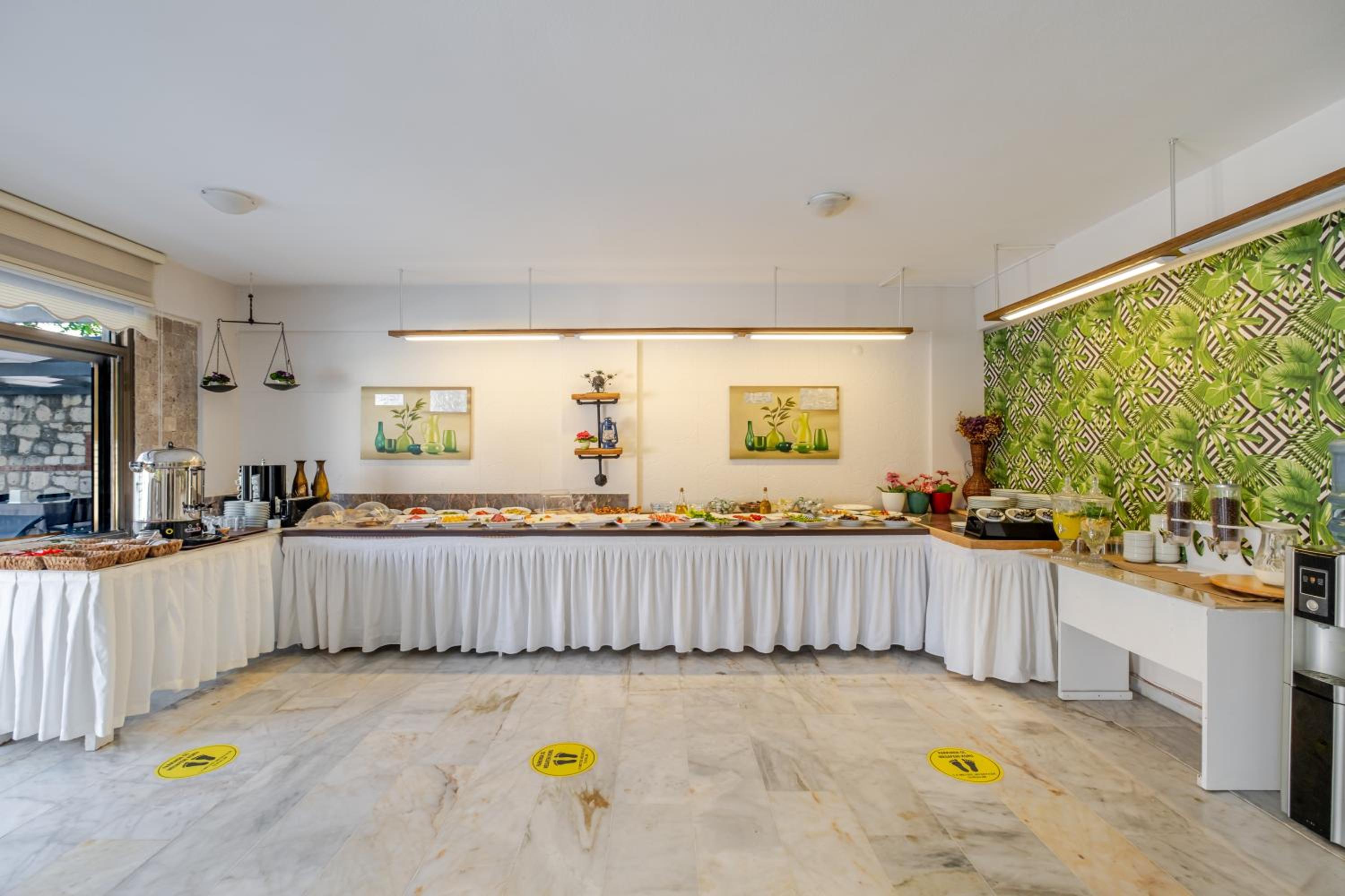 Bayram Hotel 8/50