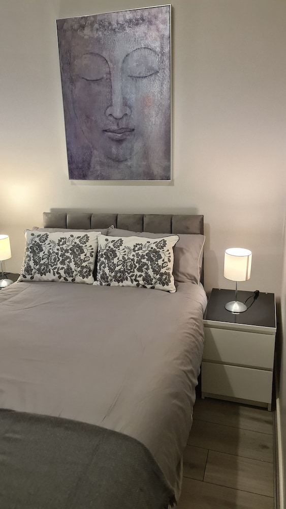 Castleton Gardens Apartments Belfast 15/34