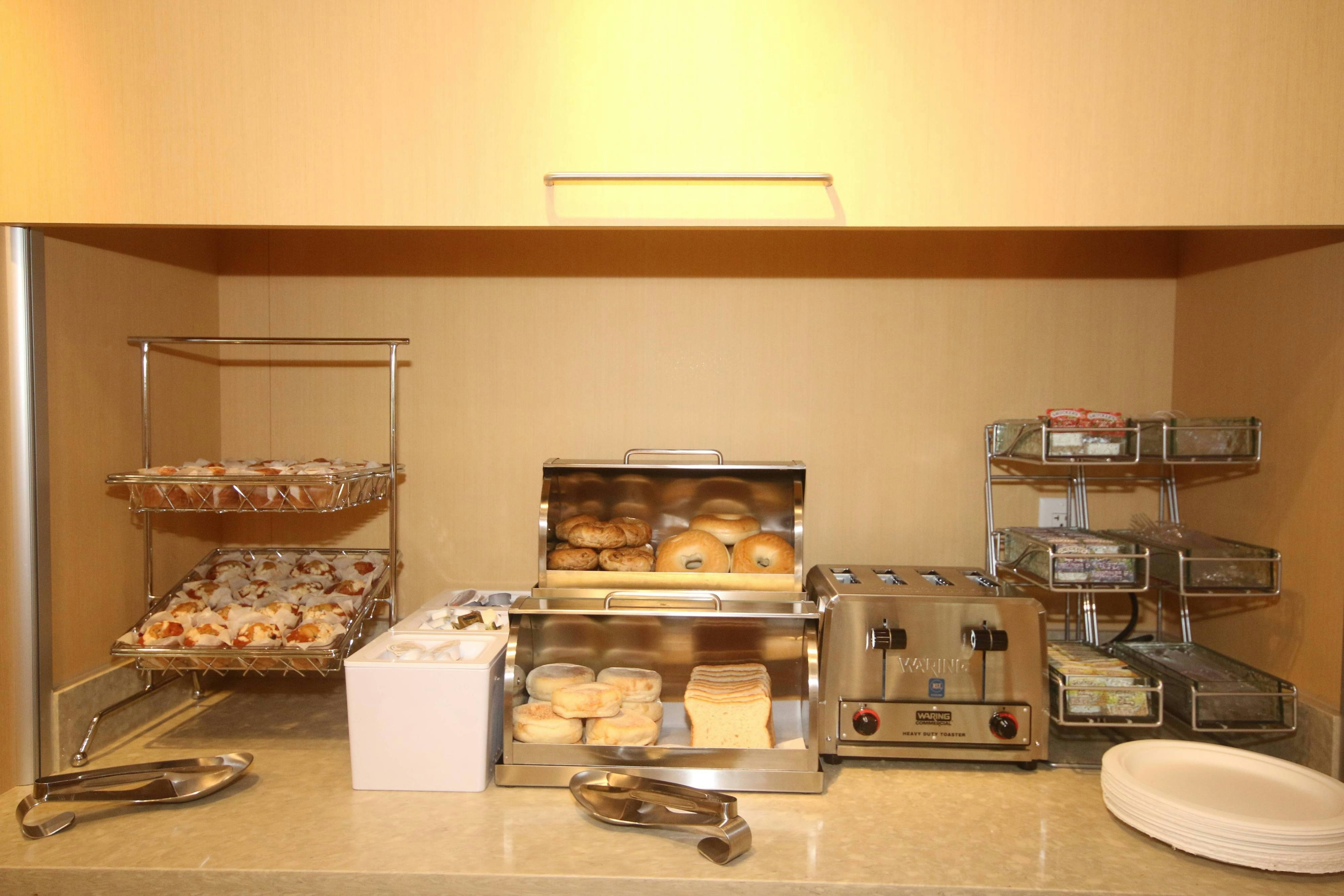TownePlace Suites by Marriott Charleston-North Charleston 5/15