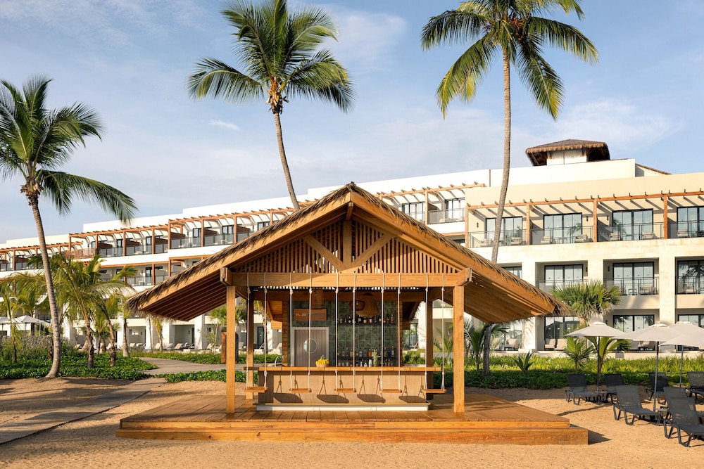 SECRETS PLAYA ESMERALDA RESORTS & SPA 4/50