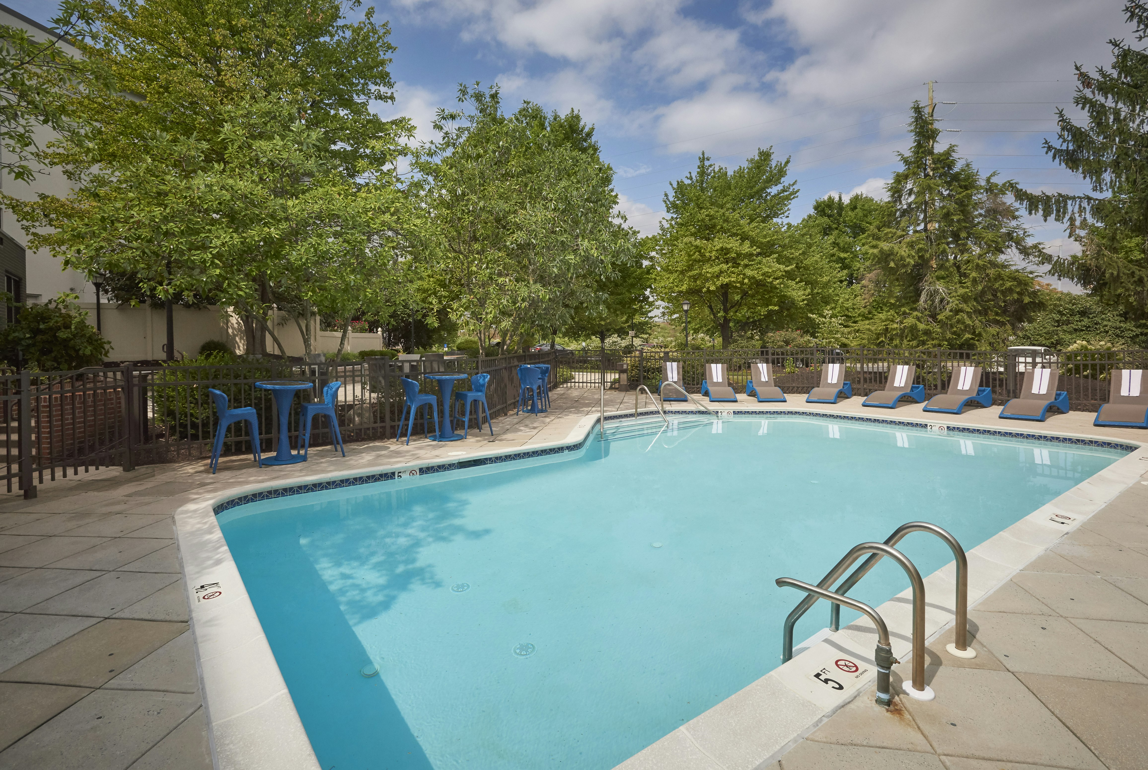 Hampton Inn Harrisburg West 10/26