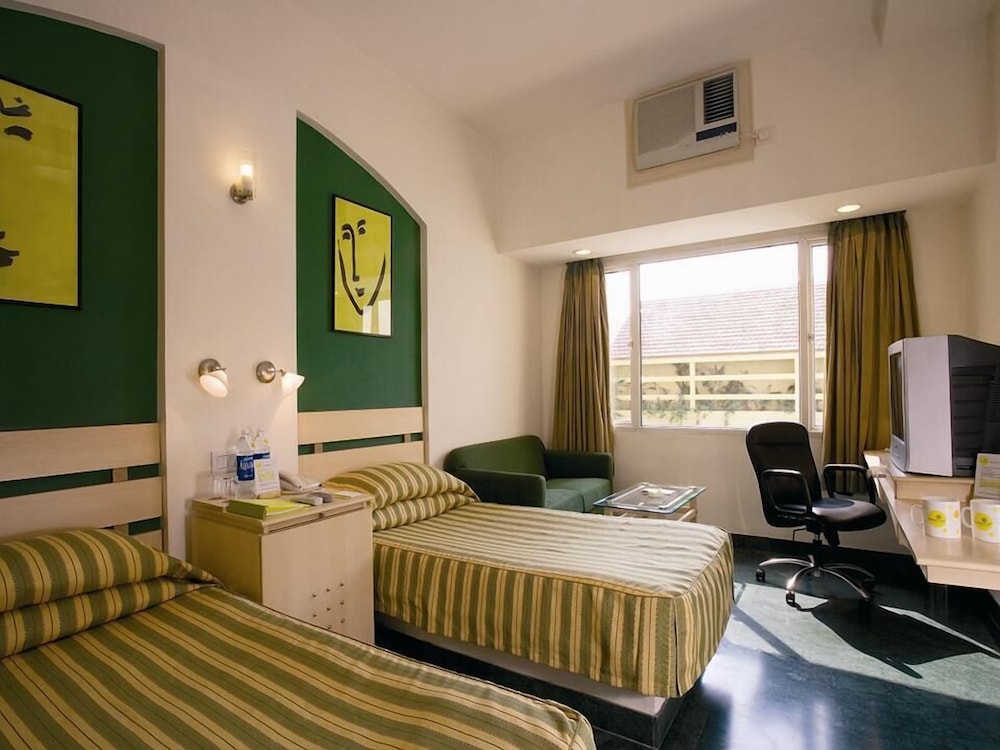 Lemon Tree Hotel Udyog Vihar Gurgaon 13/47