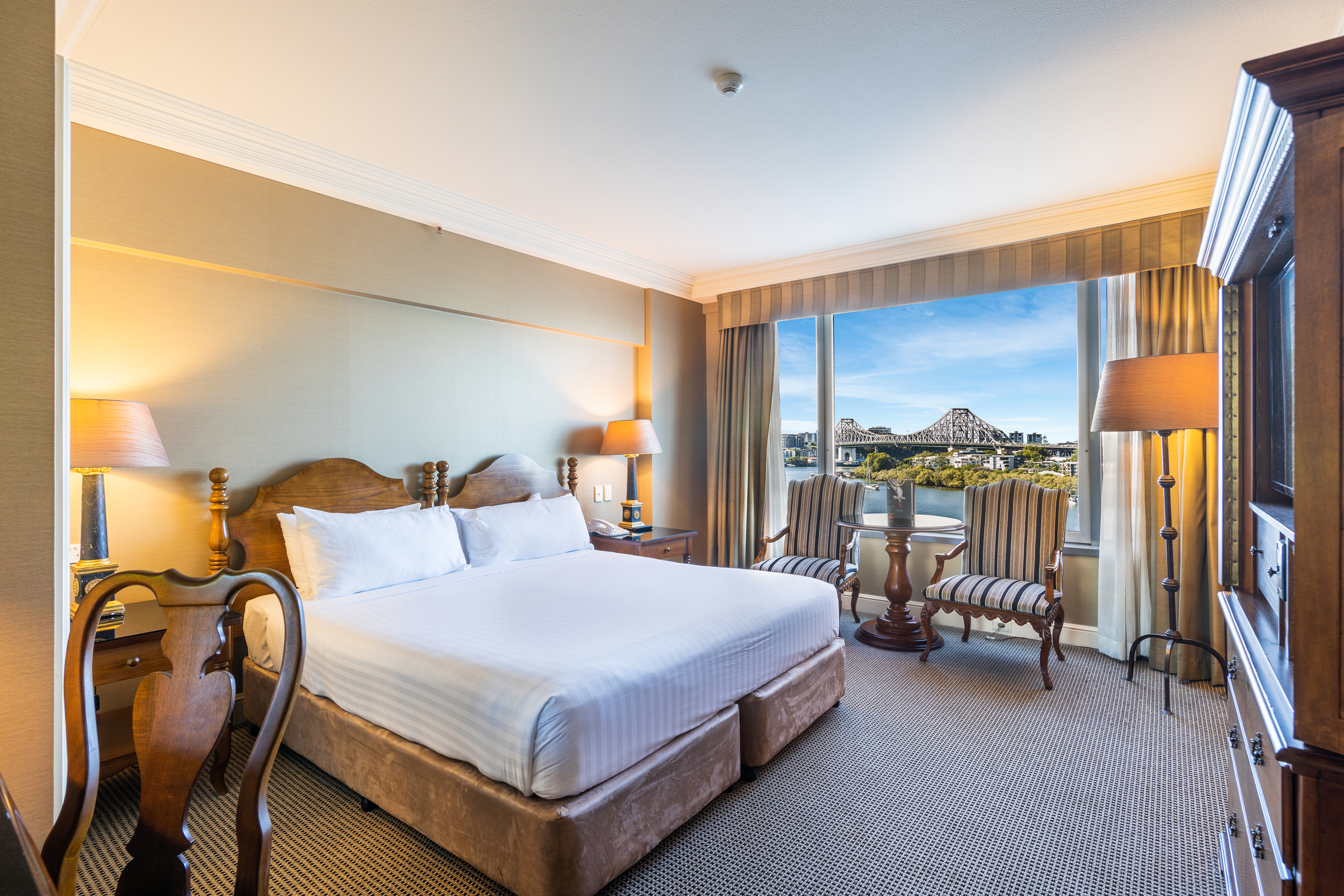 DELUXE RIVER VIEW ROOM