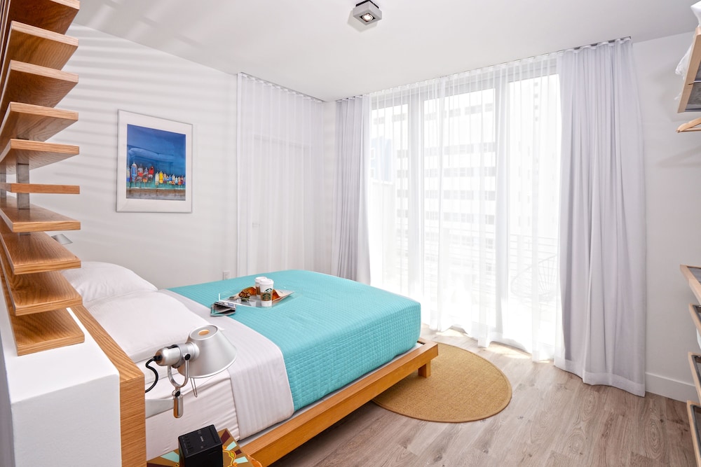6080 Design Hotel by Eskape Collection 21/75