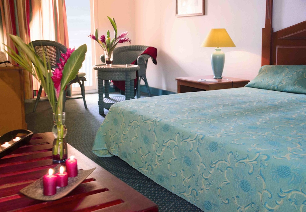 HOTEL LA BATELIERE 16/50