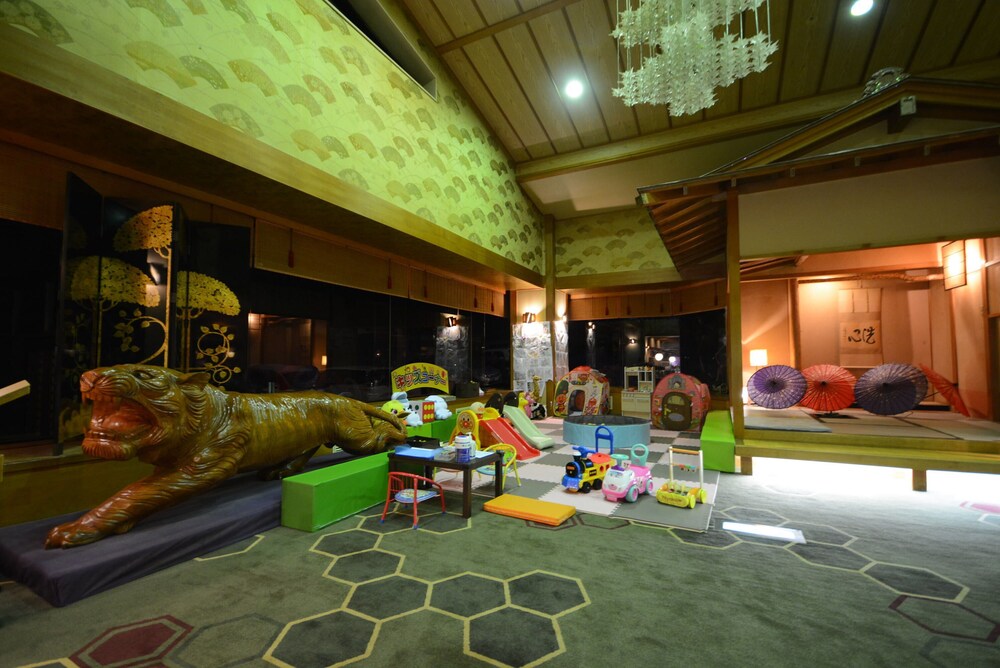Hotel Manyoutei 38/42