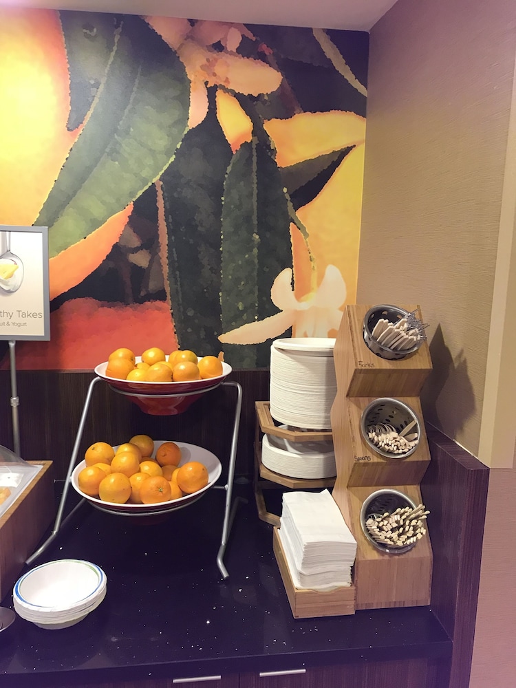 Fairfield Inn Rochester Henrietta/University Area 13/28