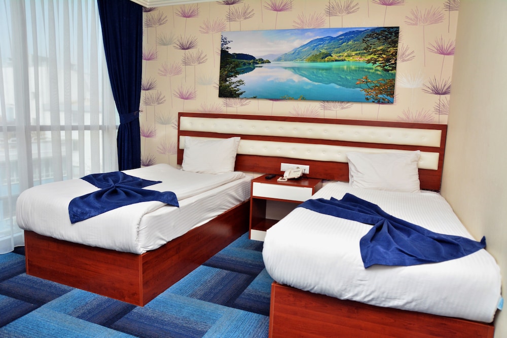 Business Grand Hotel 9/50
