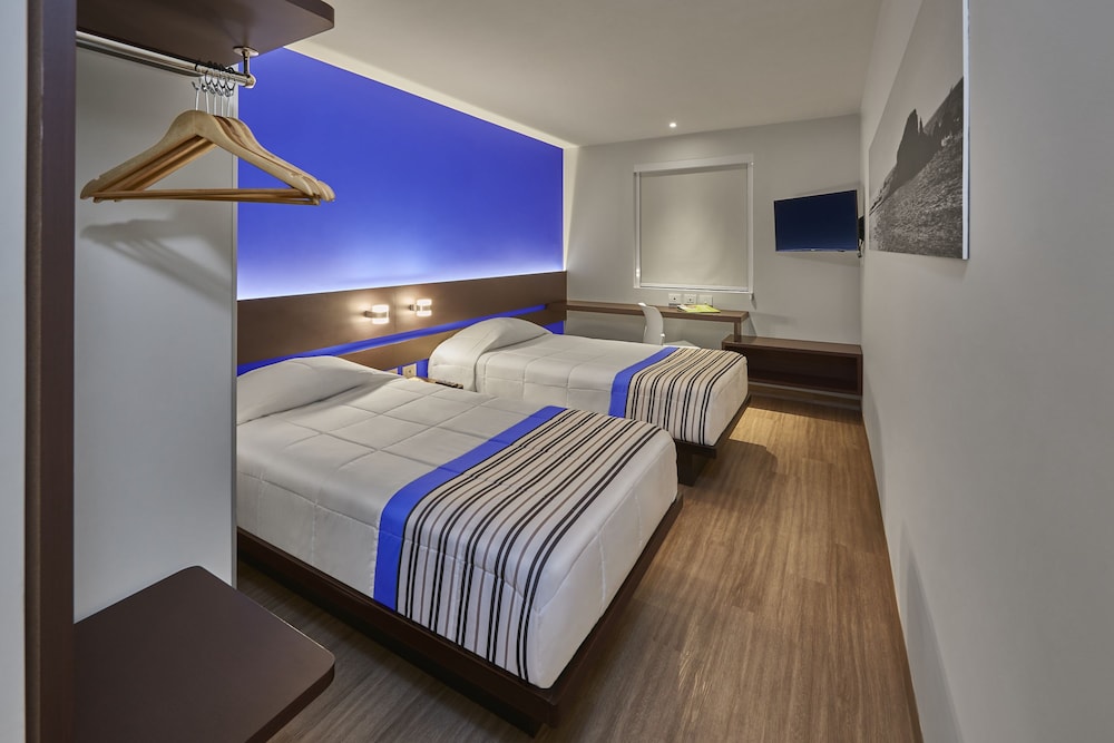 City Express Junior by Marriott Merida Altabrisa 14/47