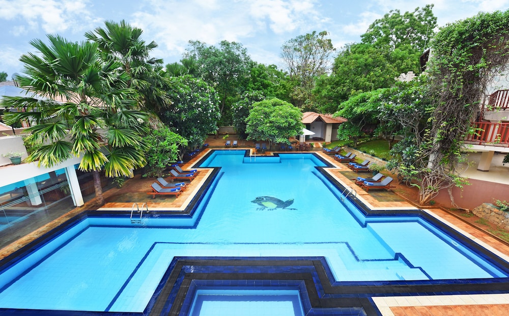 Mandara Rosen Hotel 24/64