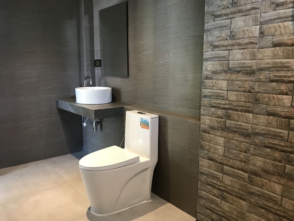 Phalarn Inn Resort 57/57