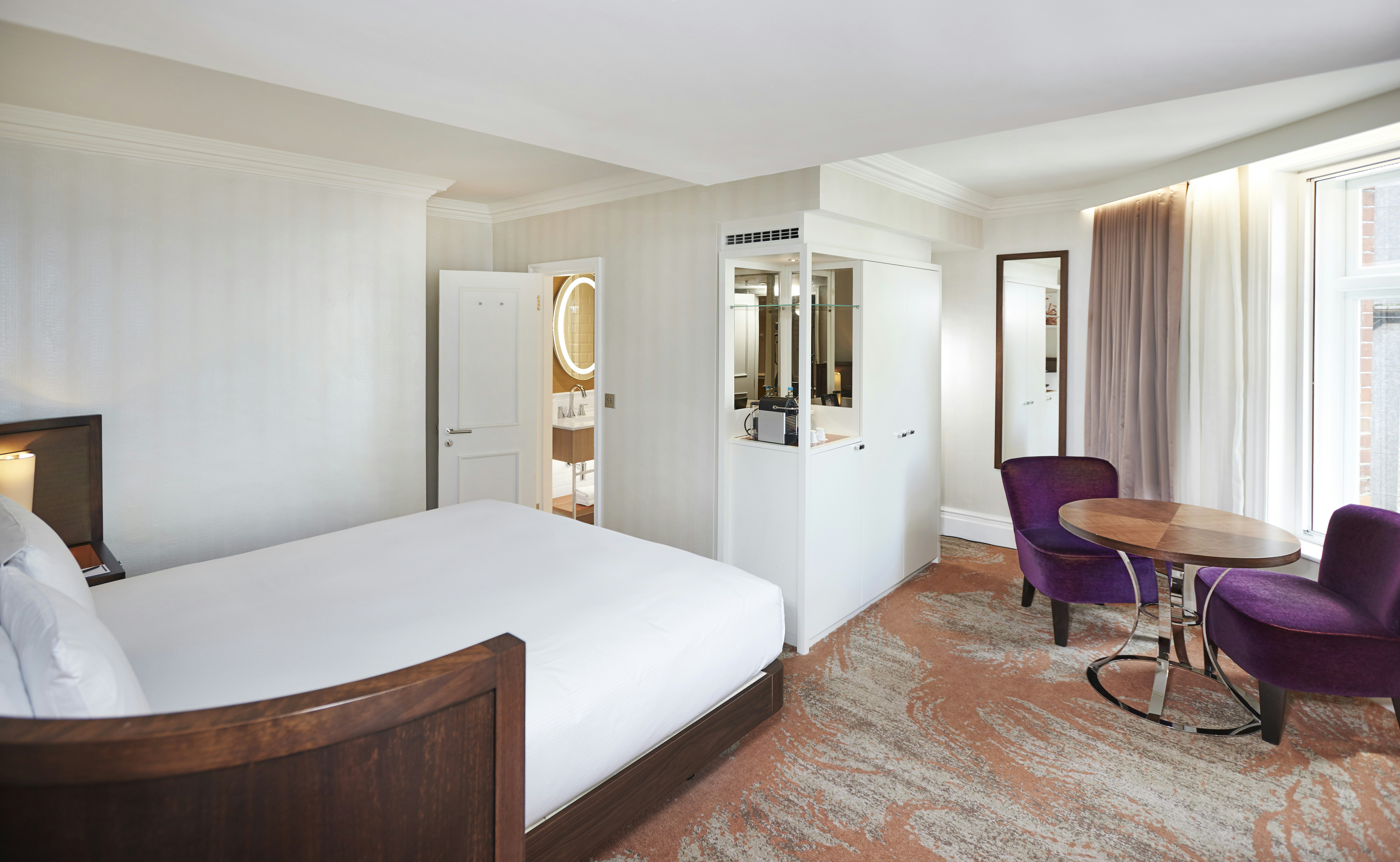 GUEST ROOM, SINGLE