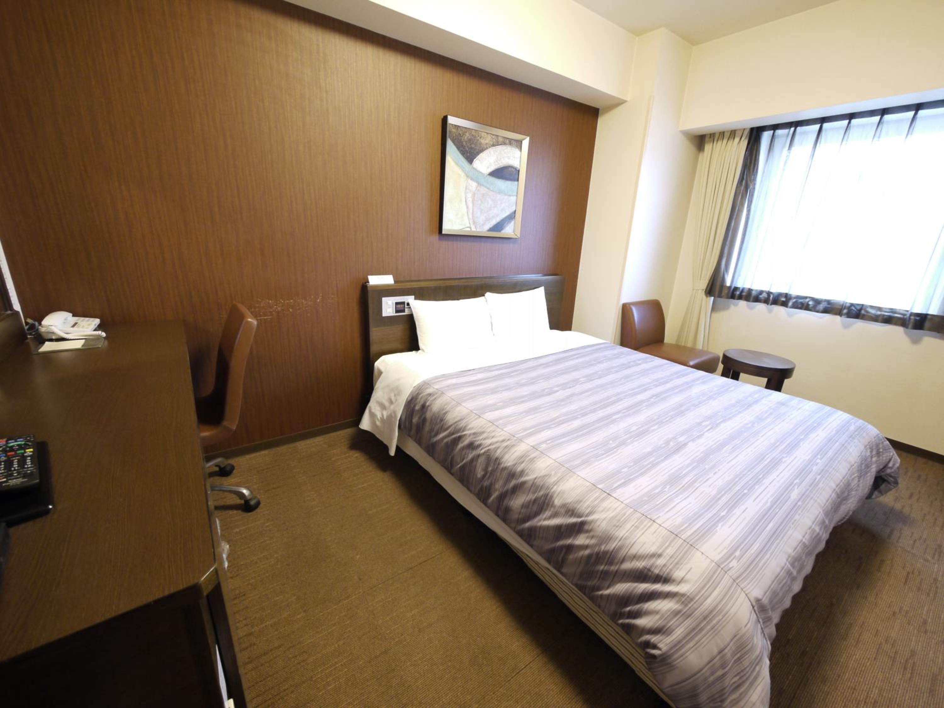 غرفة بسرير مزدوج للمدخنين، Hotel Route Inn Chitose Ekimae 2/3