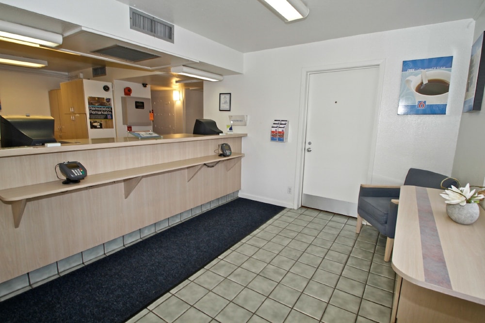 Motel6 Sandston, VA - Richmond 10/42