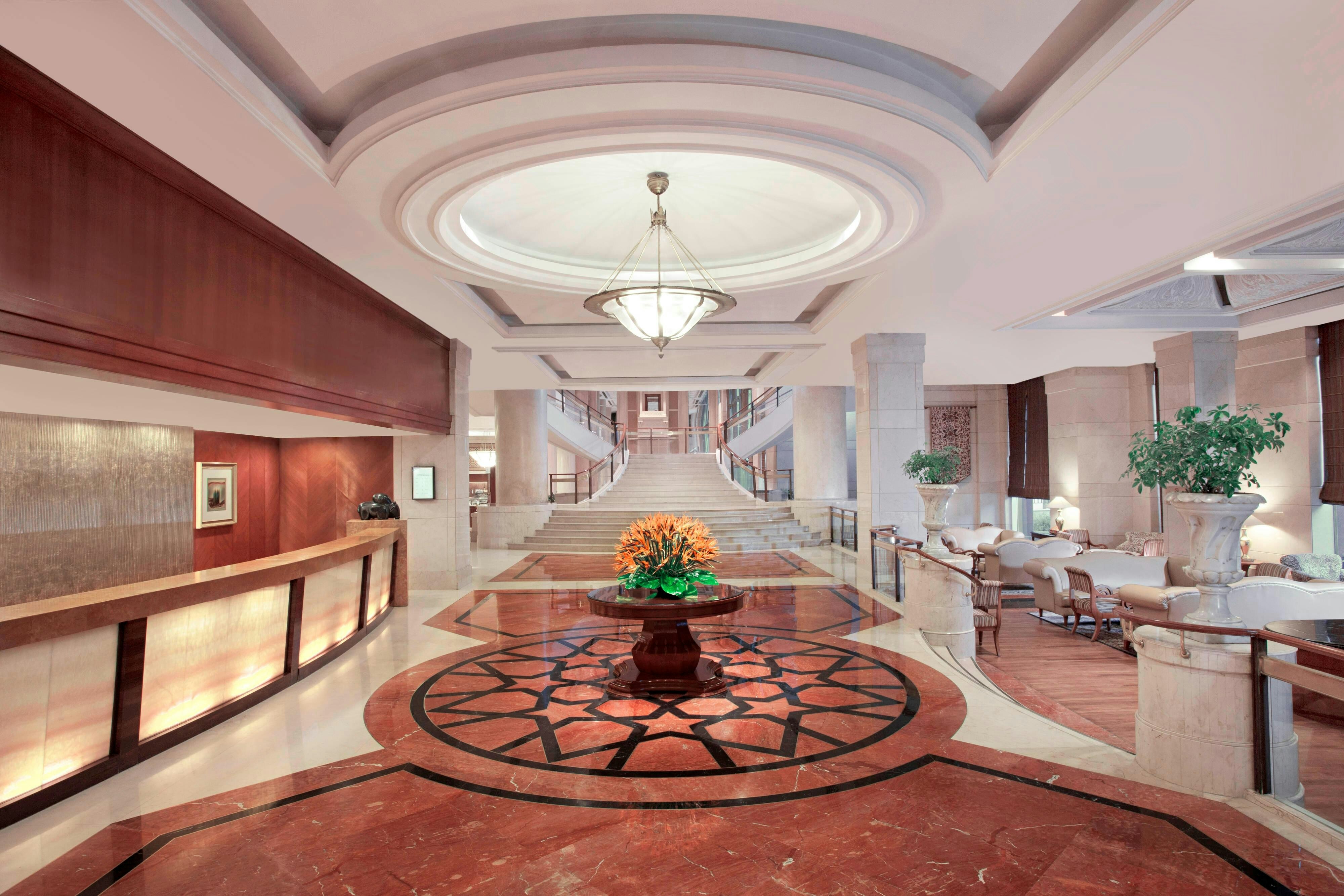 Sheraton New Delhi 16/40