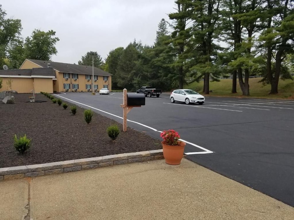 Motel6 Putnam, CT 27/40