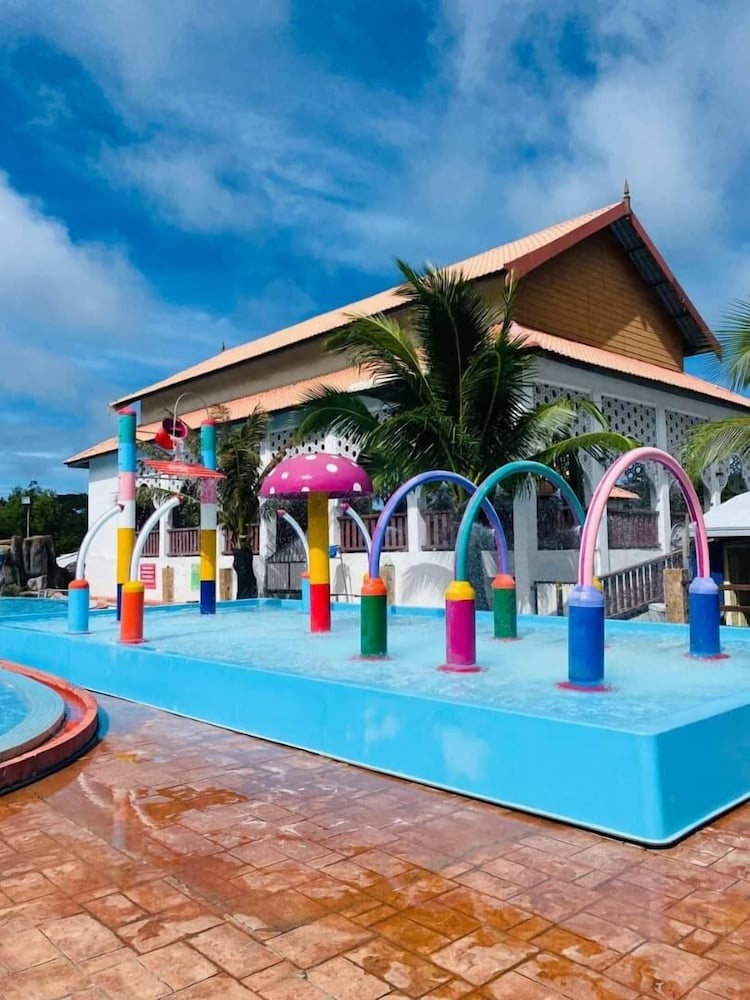 Quinara Al Safir Resort 15/19