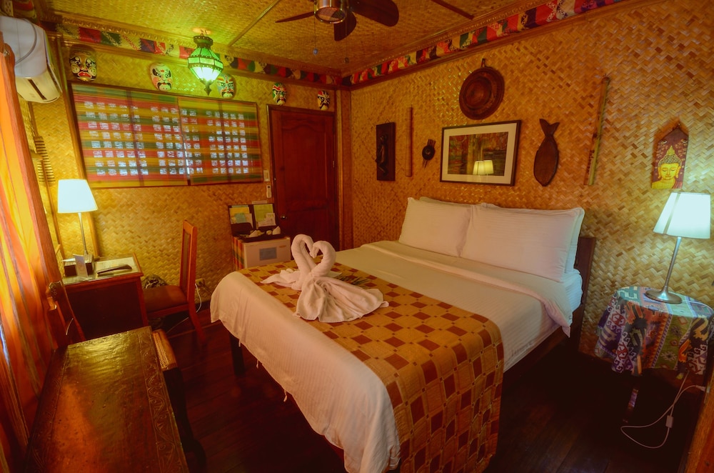 غرفة ديلوكس بسرير مزدوج أو سريرين منفصلين