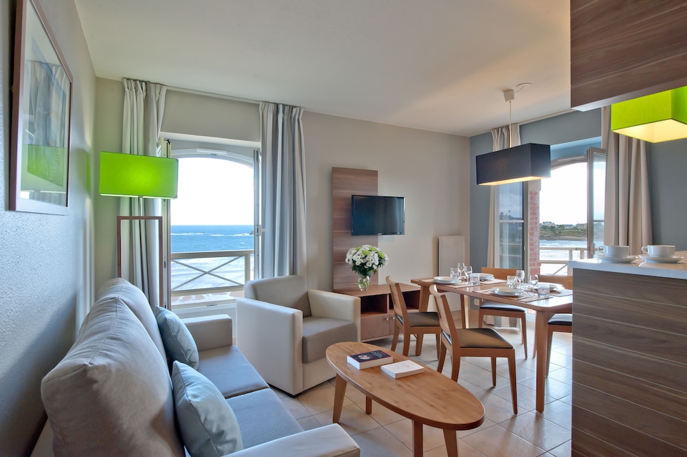 RESIDENCE REINE MARINE 48/71