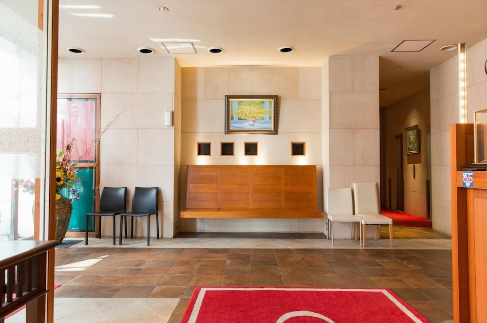Hotel Ceeds - Adults Only 10/27