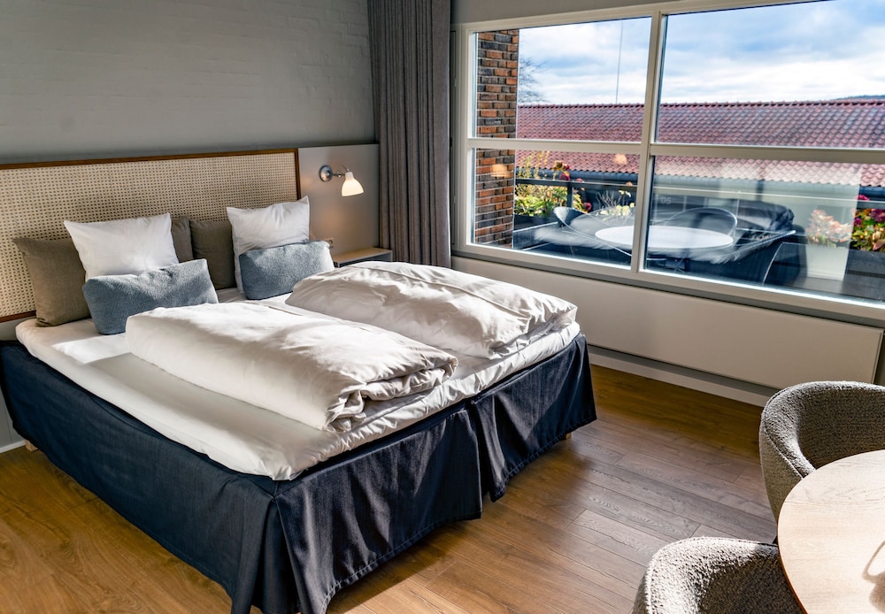 غرفة قياسية بسرير مزدوج