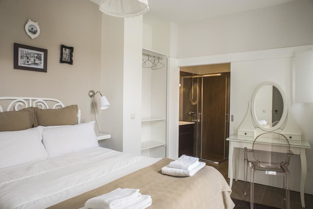 CITY, DOUBLE BED, GROUND FLOOR