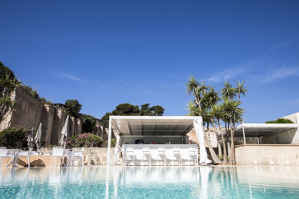 CAVE BIANCHE HOTEL 3/45