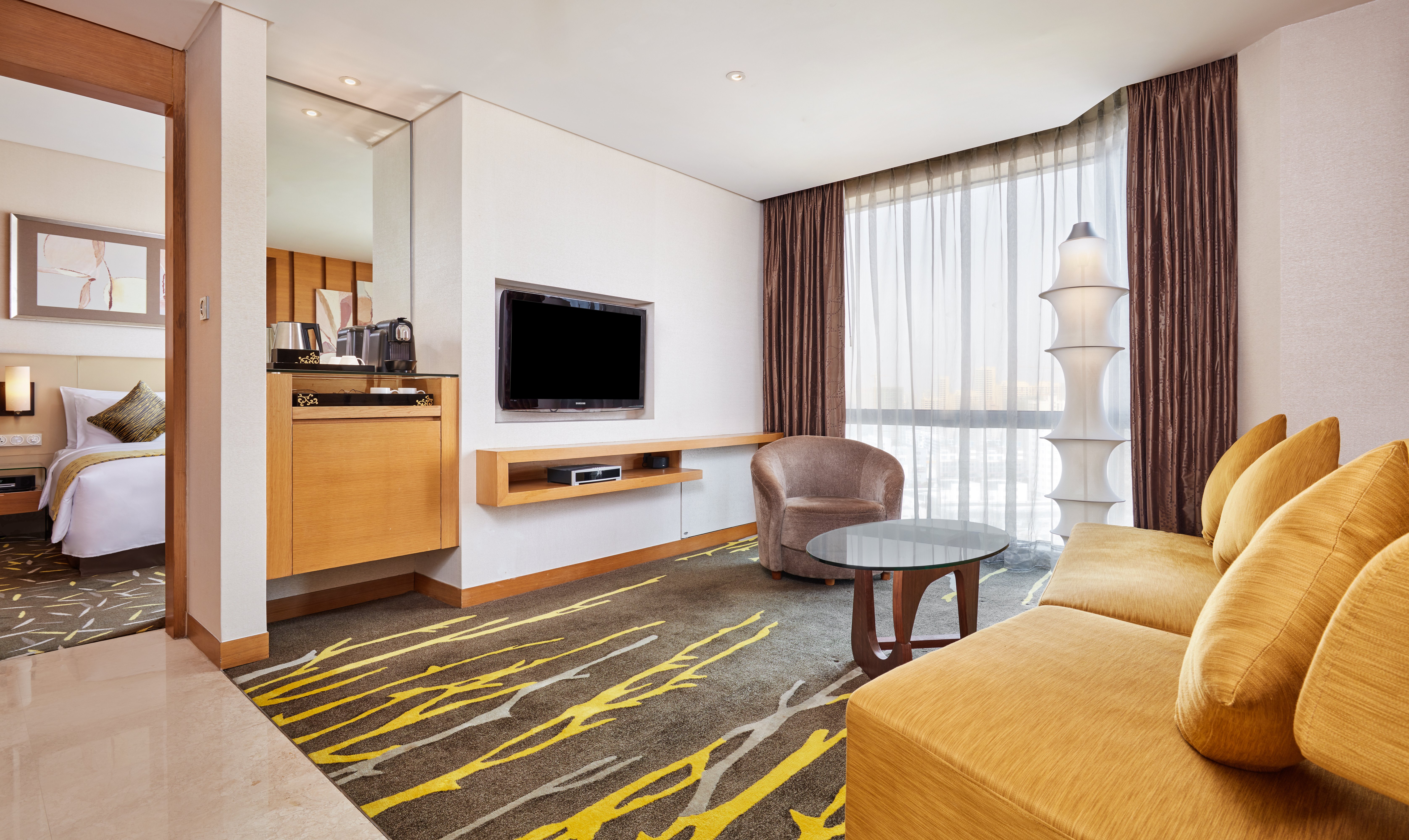 Crowne Plaza Zhongshan Wing on City 28/50