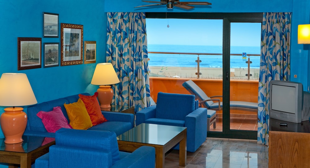 Playamarina Spa Hotel 38/48