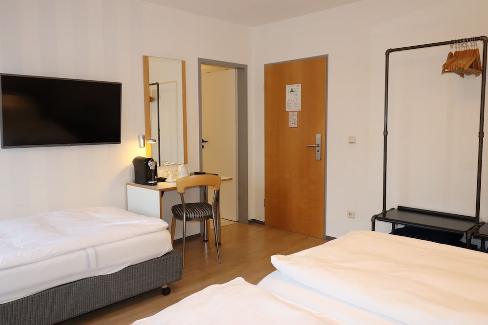 Hotel Hansen 11/41