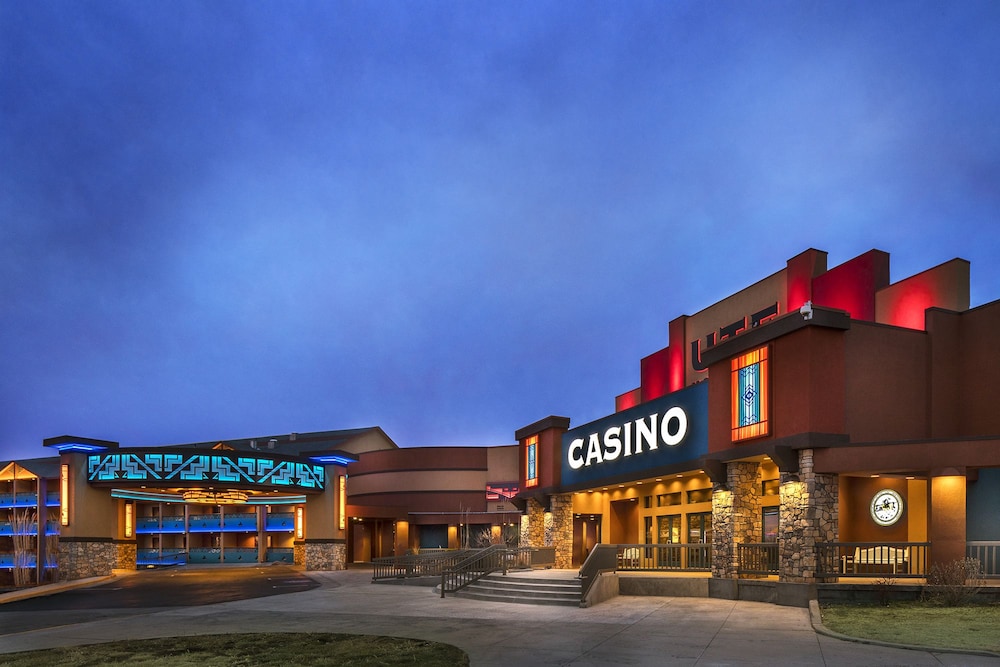 Ute Mountain Casino Hotel 4/27