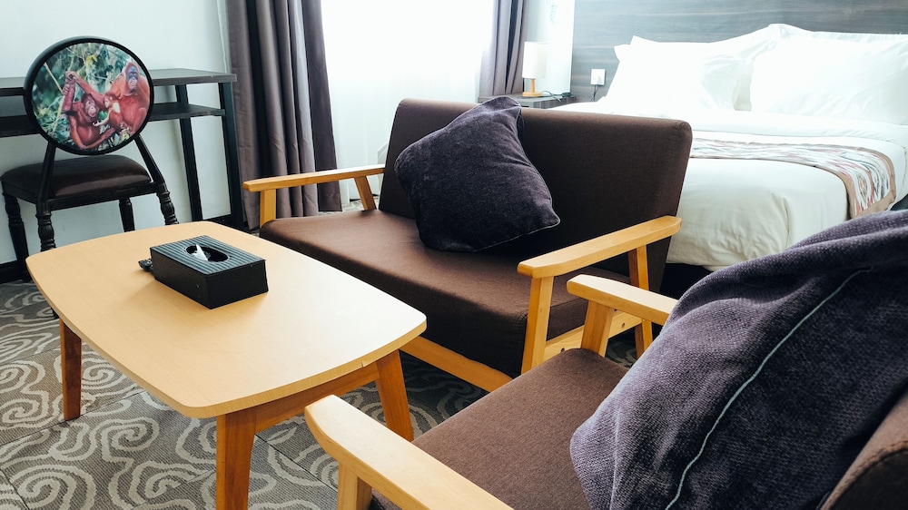 Natol Travelers & Business Inn 37/50