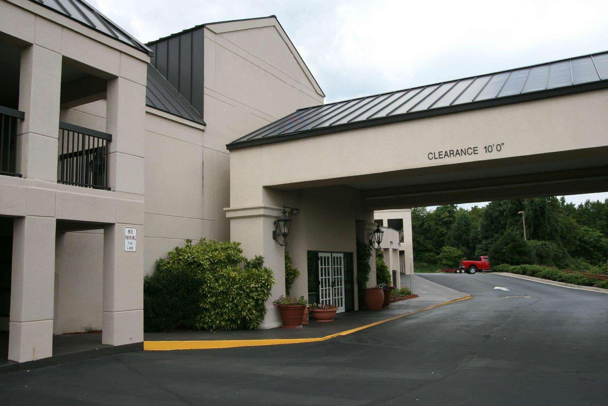 Travelodge by Wyndham Roanoke 11/13