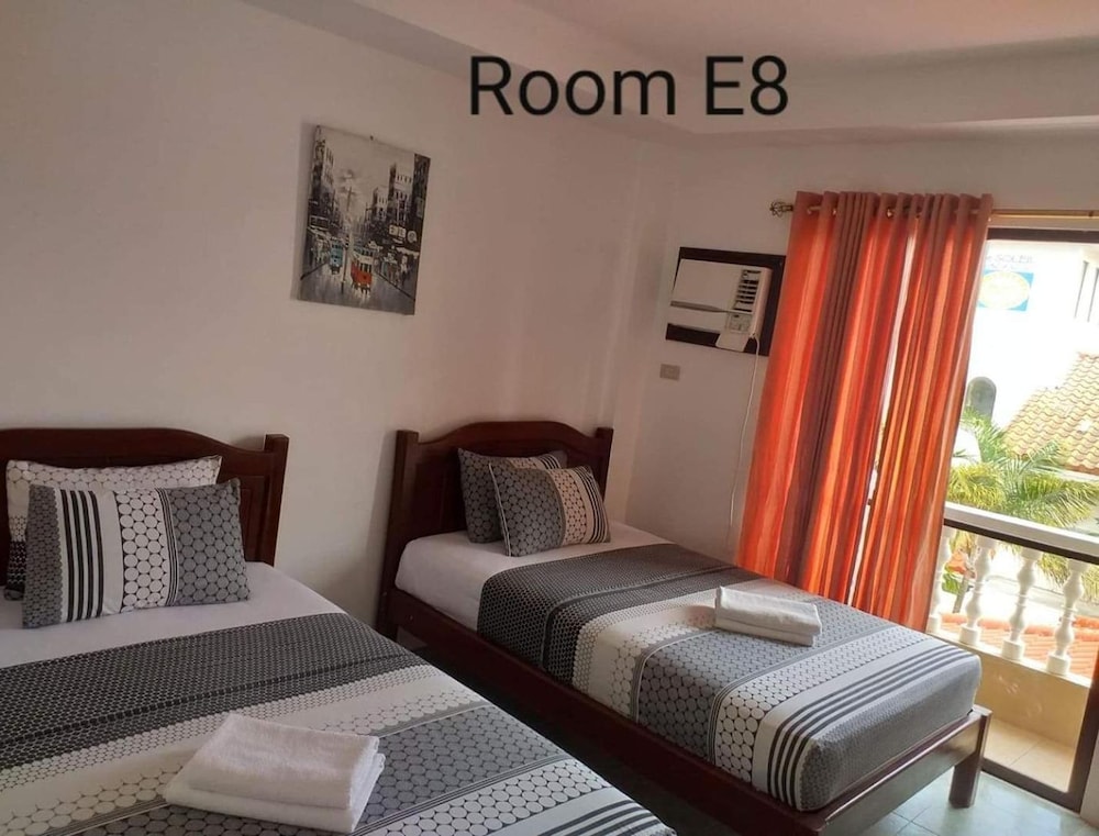 Erikos House 24/34