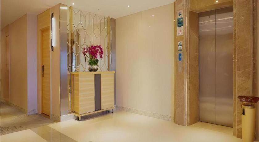 City Comfort Inn Zhanjiang Mazhang High Speed Railway Station 41/53
