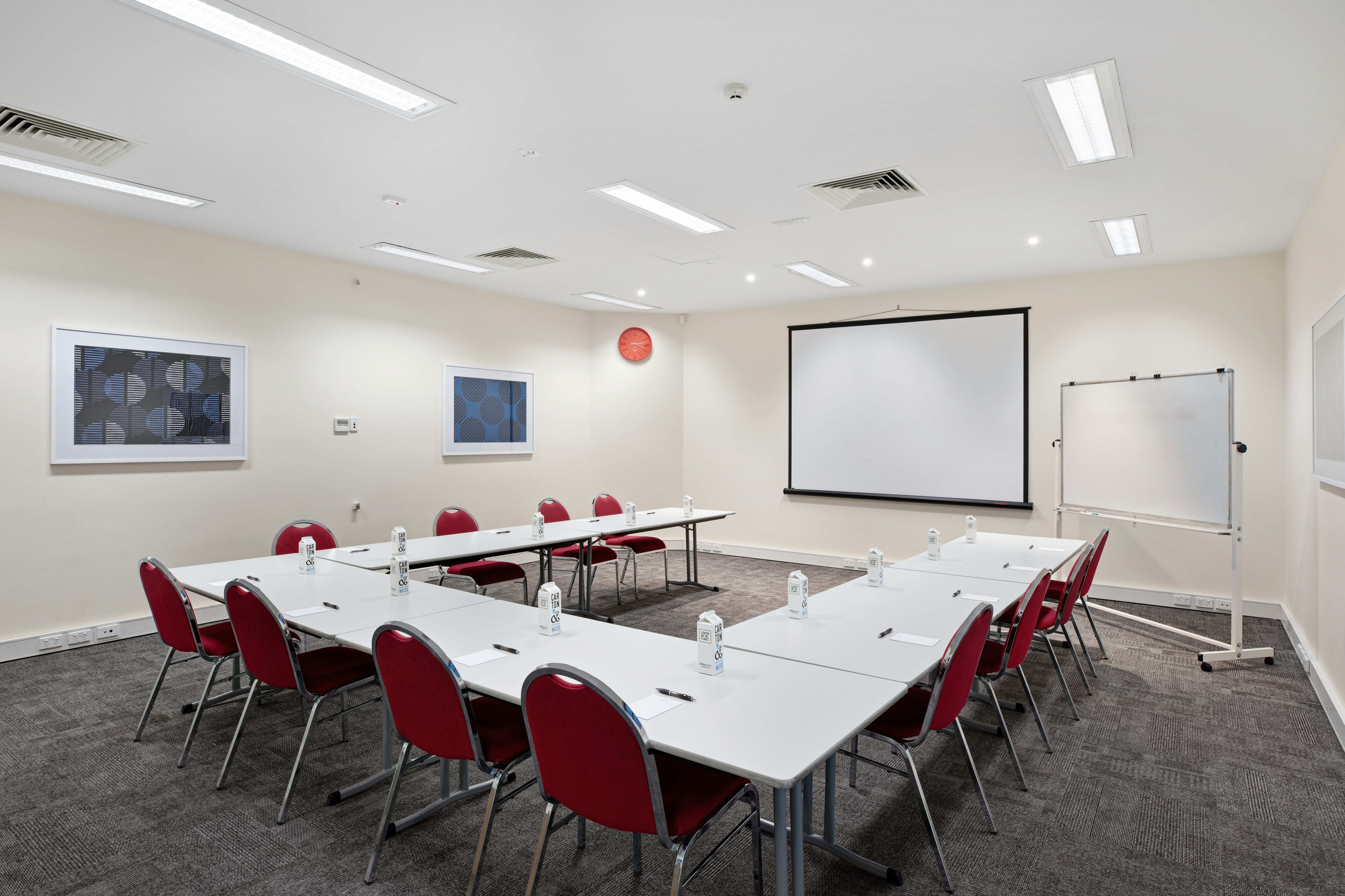 Quest Mawson Lakes 64/78