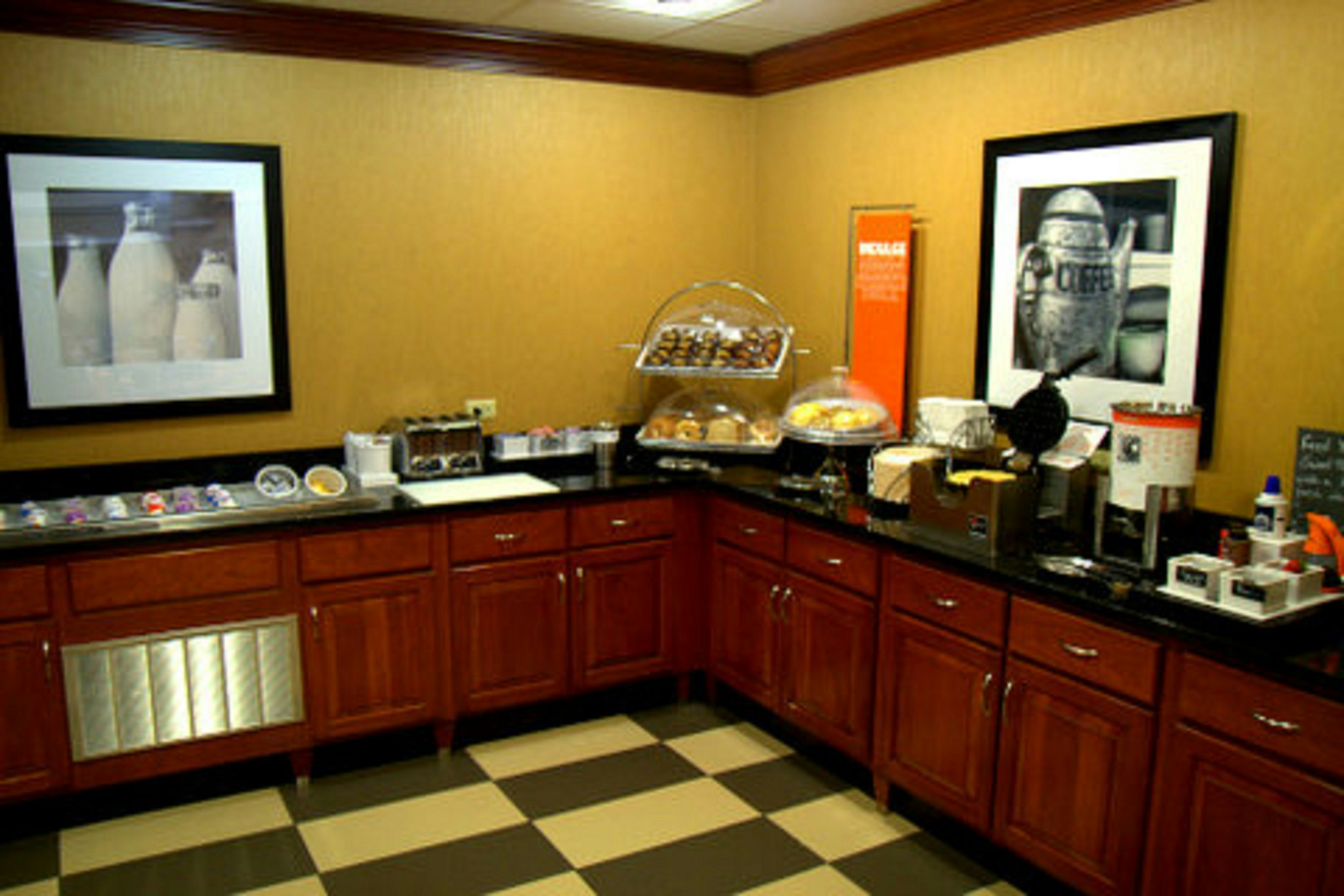 Hampton Inn And Suites Springfield Southwest 54/54