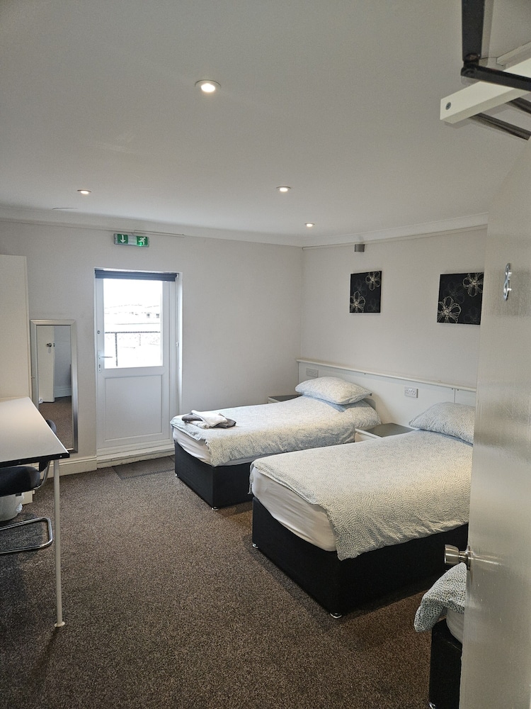 The Swan Hotel 4/34