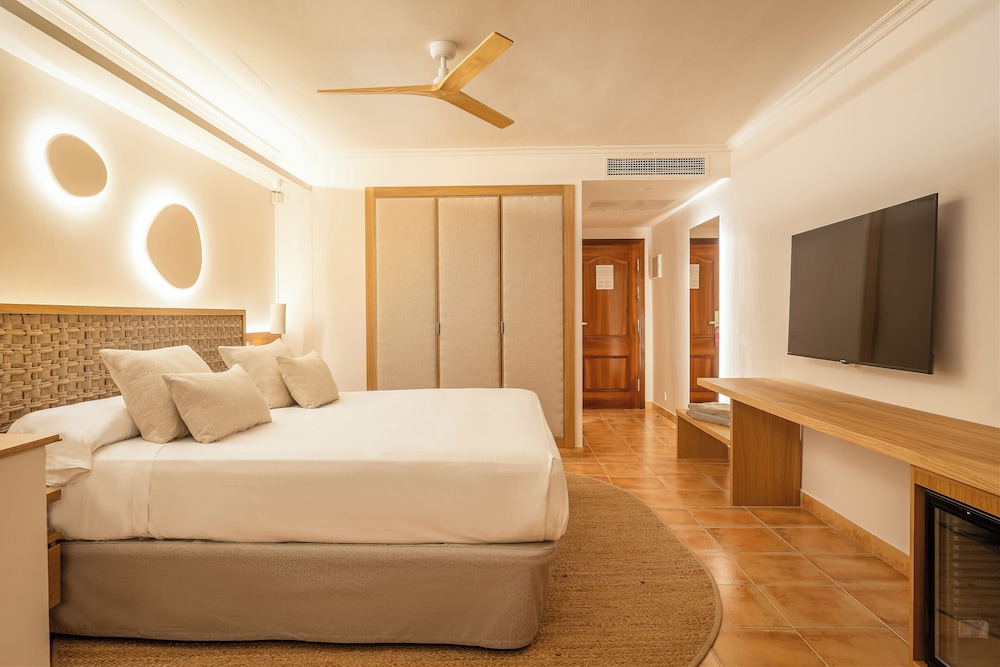 Valentin Star Menorca - Adults Only 12/50