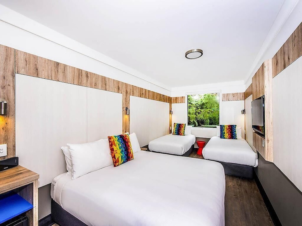 Ibis Budget Sydney Airport 24/64