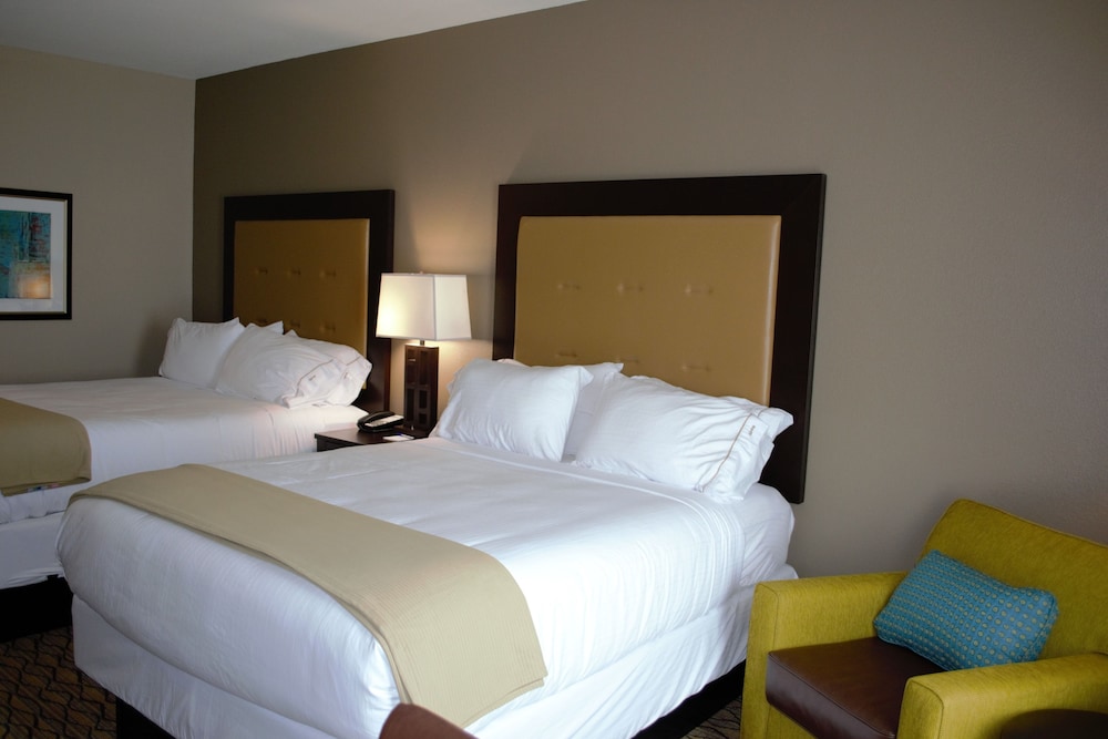 Holiday Inn Express Hotel And Suites St Joseph 21/58